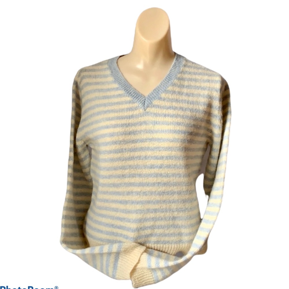 The Limited Size M Ivory/Blue Striped Wool Sweater